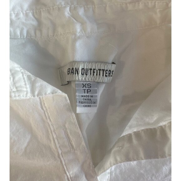 Urban Outfitters White Ruched Long Sleeve Button-Up Crop Shirt XS - Picture 7 of 8